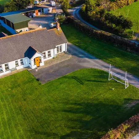 The Heights & Hollows Farmhouse, Saul, Downpatrick, Sleeps 14 Exterior photo