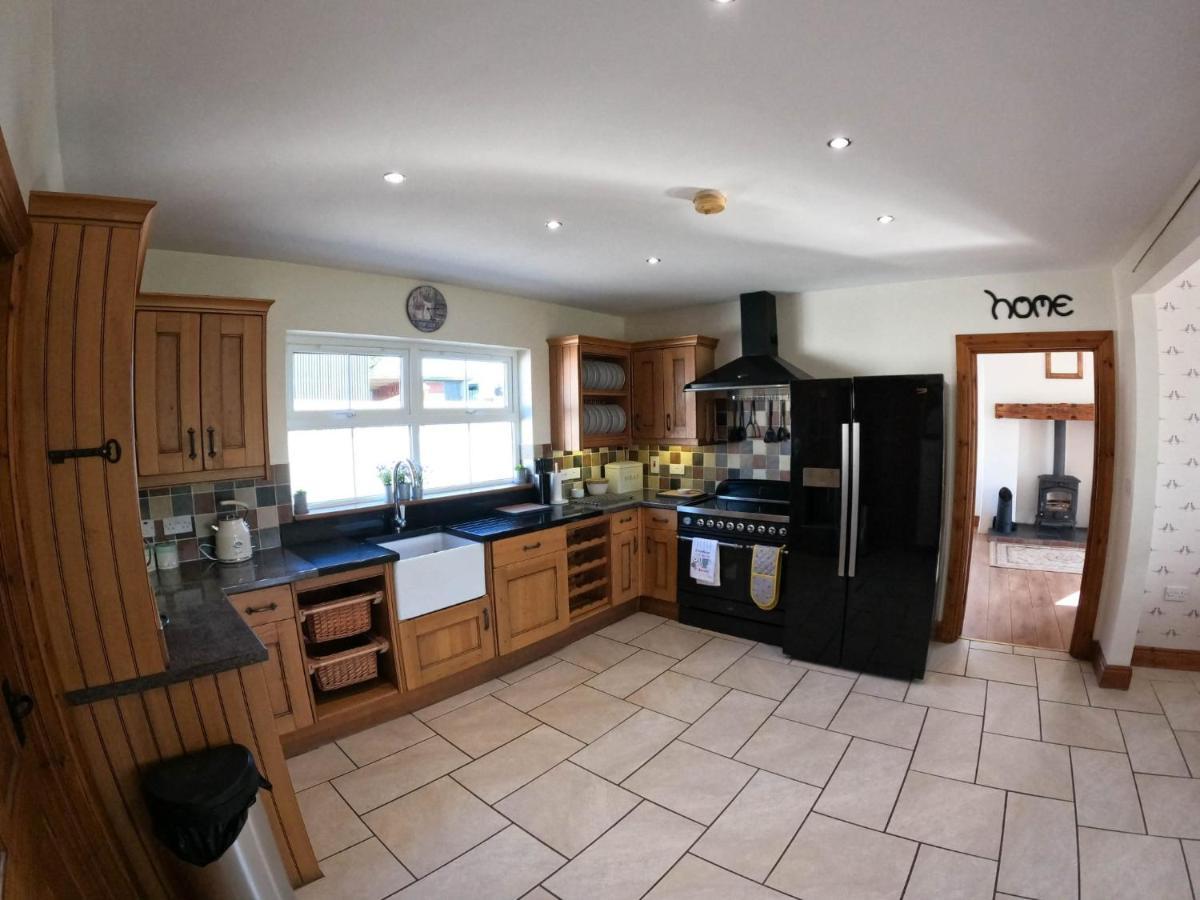 The Heights & Hollows Farmhouse, Saul, Downpatrick, Sleeps 14 Downpatrick
