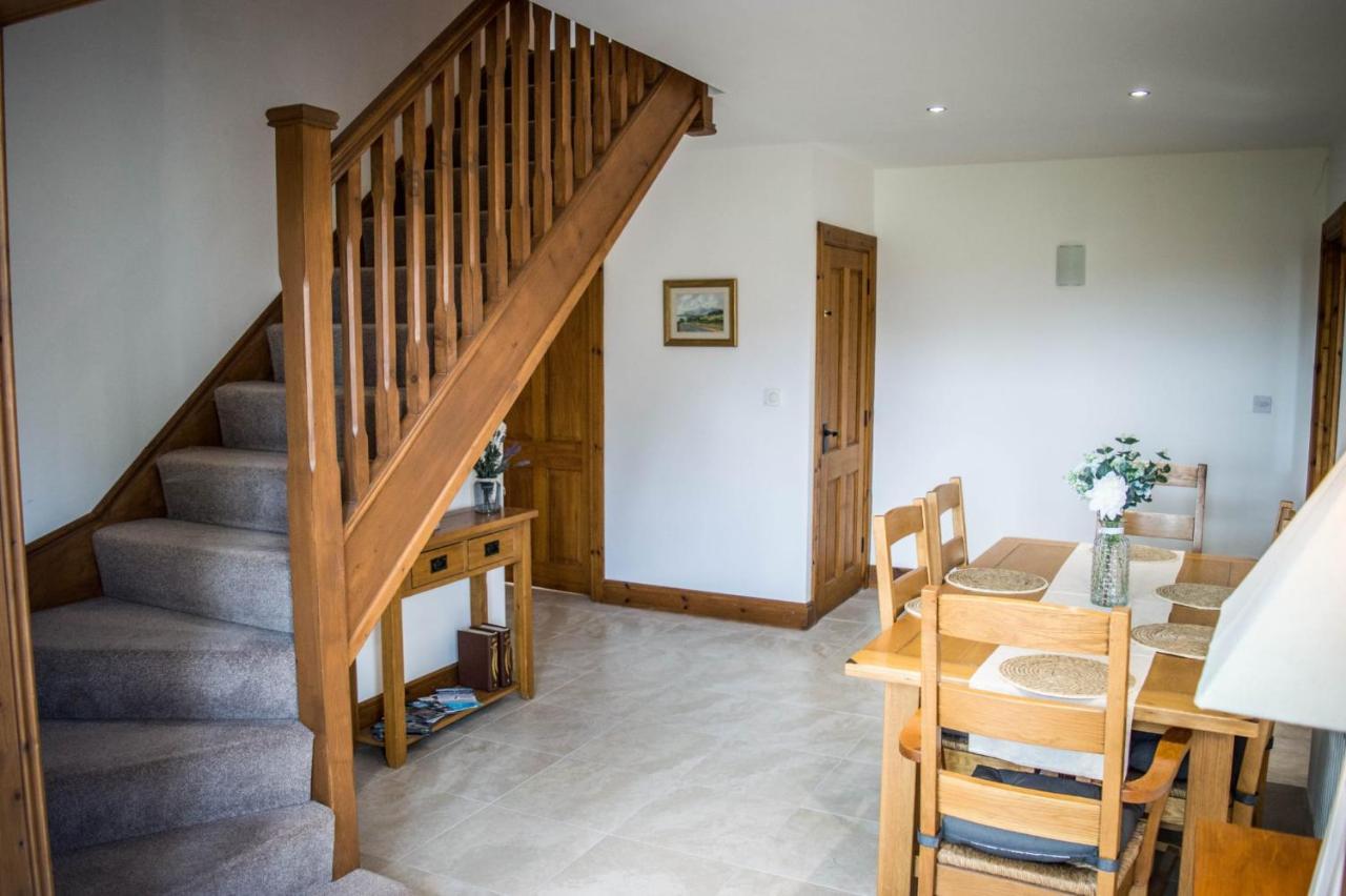 The Heights & Hollows Farmhouse, Saul, Downpatrick, Sleeps 14 *